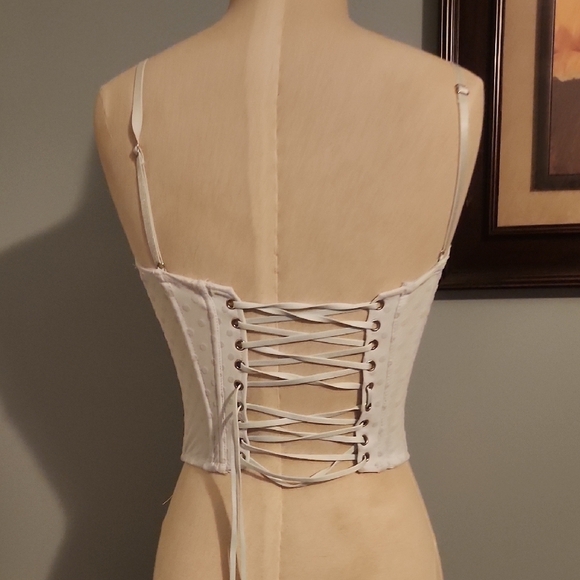 Urban Outfitters Out From Under Size Medium White Corset Bra with Lace-Up Back - Picture 6 of 10